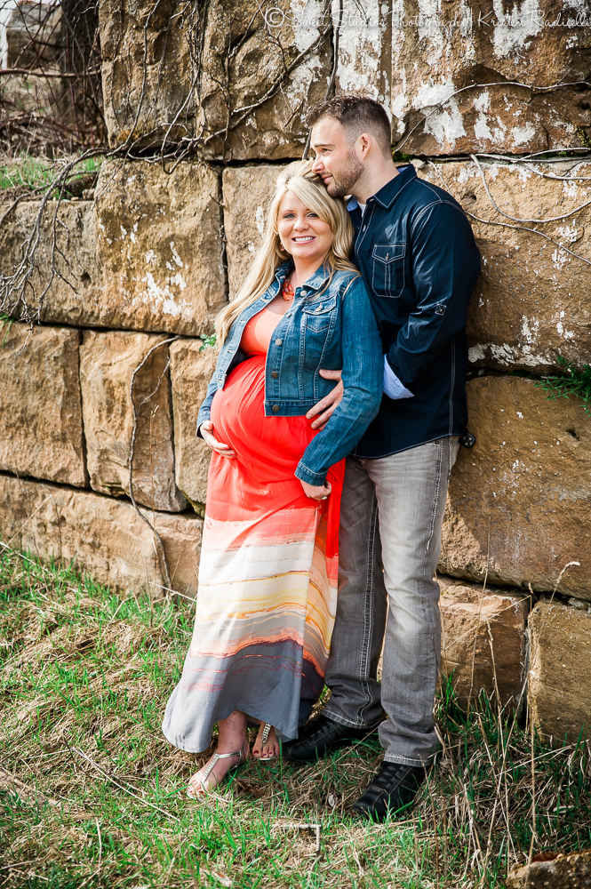 Candice & Mike Outdoor Maternity Session | Cleveland Newborn Maternity Photographer