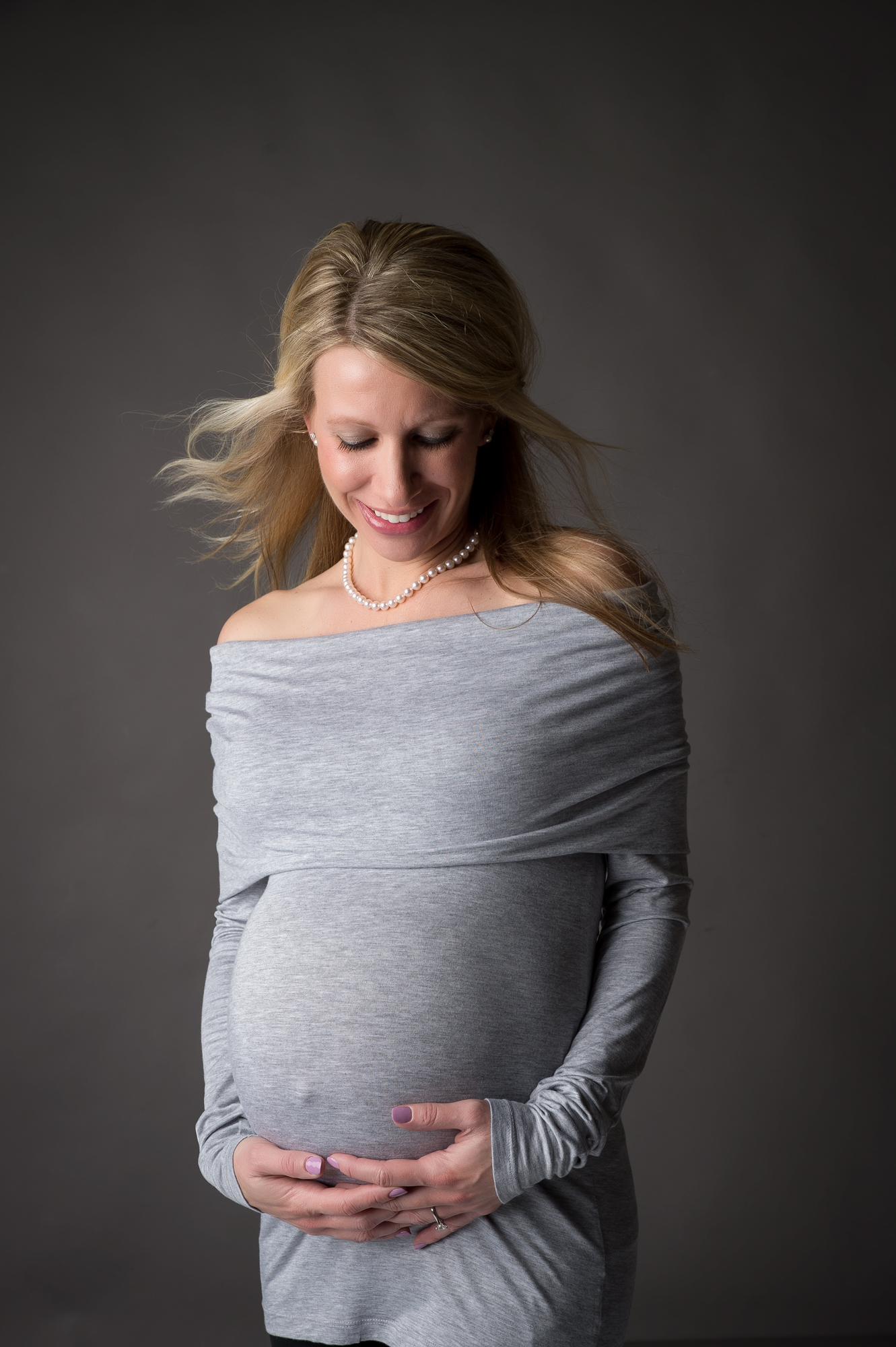 cleveland akron maternity studio photography